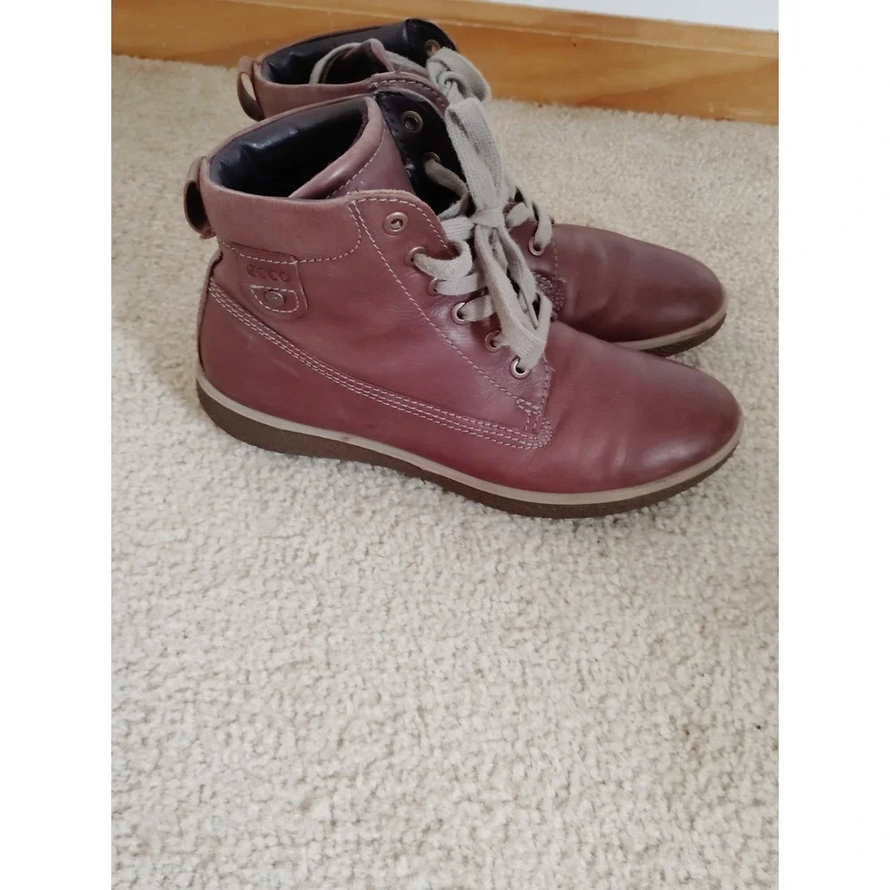 ECCO Track 6 Brown Leather Ankle Boots Lace‑Up‎ Comfort Women 6.5 / 37 Preppy